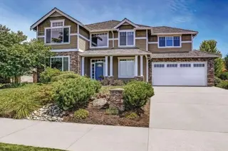 Stamped Shaker — Timeless Collection garage door